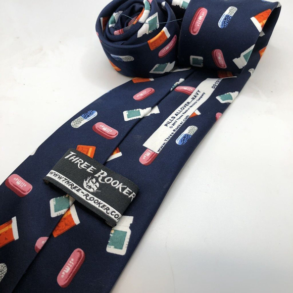 PIlls All Over Blue Tie Pill Drugs Bottles 2017 Novelty Three Roomer - Picture 3 of 4